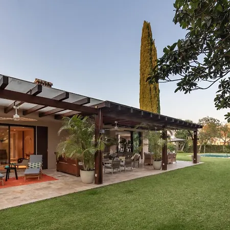 Mai Luxury Villa *